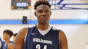 Après un match une nouvelle fois très serré, le heat de miami a arraché une nouvelle victoire. South Carolina Basketball Lands Tre Vaughn Minott For 2021 The State