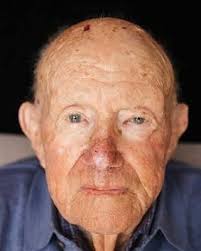 OUR WAR HERO BILL 🗞️🫶🇦🇺👏 We cannot let the day pass without paying  tribute to local legend Bill Purdy, the hero Lancaster Bomber pilot who  completed 37 bombing missions between April and