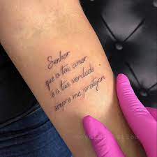 escritas delicadas blog tattoo2me frases para tatuagem feminina tatuagem tatuagem frase no braco