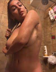 Orianazoe's Intimate Moments - Right Now