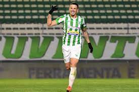 Learn all about the career and achievements of matheus peixoto at scores24.live! Juventude Bate O Gremio Sobe Para Sexto Na Tabela