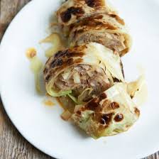 Kohlrouladen Vom Grill Rezept Rezept Kohlrouladen Essen Und Trinken Weisskohl
