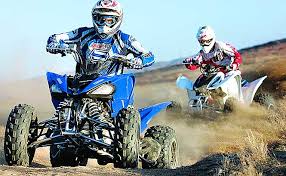 Fitted with a hybrid rocket thruster. Sport Comparison Shooutout 2008 Honda 300ex Vs Yamaha Raptor 350 Dirt Wheels Magazine