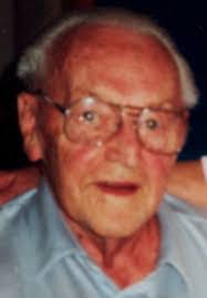 Ruth Lahey's Instagram, Twitter & Facebook