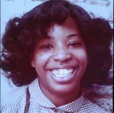 Hand scooped ice cream freezer for generator-powered truck