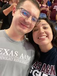 ana blackard (@oncloudana)