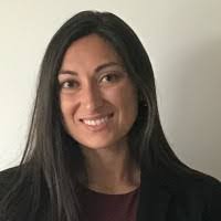 Deanna Palma's Instagram, Twitter & Facebook