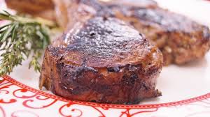This easy lamb chop recipe comes together in under a half hour, complete with a pan sauce. Grilled Lamb Chops Recipe Easy How To Make Lamb Chops Diane Kometa Dishin With Di Recipe 99 Youtube
