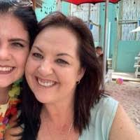 Gwen Schultz's Instagram, Twitter & Facebook