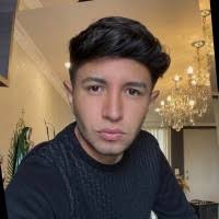 50+ perfiles de «Ulises Saldana»