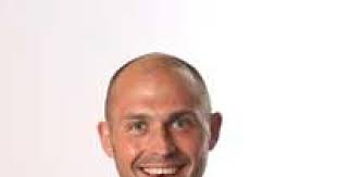 FOOTBALL: Shez to the rescue