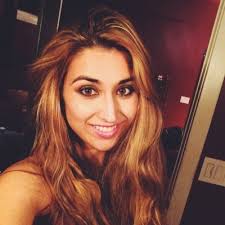 Jackie Waldman's Instagram, Twitter & Facebook