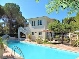 Maison A Vendre En Paca Var Vidauban Superbe Villa Avec Piscine Studio Spacieux Au Pied Des Maures Parc National Ref 104986jd83 12947