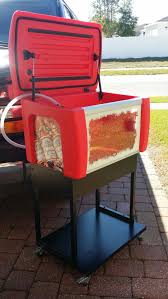 The coolers used for commercial roles and purposes have to be sparklingly clean at any given time. Isee Budweiser Rolling See Through 18 Gal Commercial Cooler For Sale In Spring Hill Fl Offerup