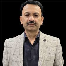 I'm happy to share that I'm starting a new position as Hydrogen Product  Development Lead at Shell!