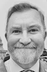 Heather Simoneau's Instagram, Twitter & Facebook