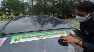 Anak saya, river, pernah makan terong balado, tapi dia tidak suka . Warga Nagan Pasang Stiker Pertalite Di Mobil Tertulis Masyarakat Pura Pura Kaya Agak Mbong Bacut Halaman All Serambinews Com