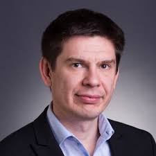 Munkatársak és kapcsolat