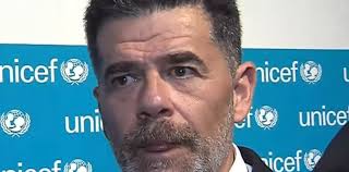 Si medimos el éxito por el rating y la duración de sus programas. Julian Weich Explico Por Que No Vuelve A La Tv Y Le Pego Un Palito A Carina Zampini