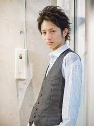 結婚式 新郎 男性ゲストにぴったりな爽やかヘアスタイル 40以上 婚トピ スマートフォン ヘアスタイル 髪型 メンズ ヘアスタイル