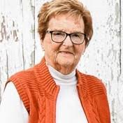 Nancy Eisenhauer's Instagram, Twitter & Facebook