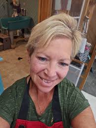 I love you all, with all of my heart... 3 years and 5 months ago, with a  supportive push from my husband, I ventured out