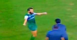 بنتيجه ثلاث اهداف مقابل هدف ، وفي الدوري المصري لهذا الموسم تمكن فريق الاهلي من تحقيق الانتصار في 17 مباراه وتعادل في 7 مباريات وقد خسر فريق الاهلي في مبارتان قبل مواجهه اليوم. Ù„Ø§Ø¹Ø¨ Ø§Ù„Ù…ØµØ±Ù‰ ÙŠØ­ØªÙÙ„ Ø¨Ù‡Ø¯ÙÙ‡ Ø£Ù…Ø§Ù… Ø§Ù„Ø¬ÙˆÙ†Ø© Ø¹Ù„Ù‰ ÙˆØ§Ø­Ø¯Ø© ÙˆÙ†Øµ Ø§Ù„ÙŠÙˆÙ… Ø§Ù„Ø³Ø§Ø¨Ø¹
