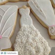 Instagram Photo By Sherry Potter Apr 12 2016 At 6 41pm Utc Wedding Cookies Wedding Dress Cookies Wedding Cookies Decorated