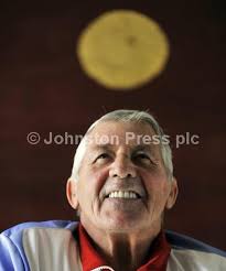 23458712-Baillie Hugh MacPherson tries a judo throw