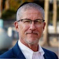 Lisa Ochsner Email & Phone Number