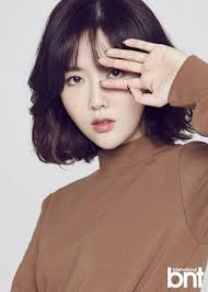 Former K-Pop Idol Comes Under Fire After Allegedly "Stealing The Spotlight"  Of The Girl Group She's Managing