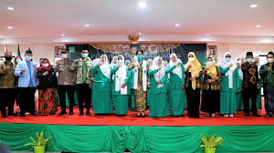 Berikut ini saya ulas contoh naskah pembawa acara pengajian muslimat. Infopublik Wali Kota Minta Fatayat Nu Bangun Komunikasi Yang Baik Dengan Pemkot Singkawang