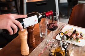 It covers an area of 48.4 km², is 95 km from a coruña and 23km from santiago de compostela. Padron Belgrade Restaurant Reviews Photos Phone Number Tripadvisor