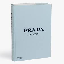 Ksiazka w polskiej wersji jez. Catwalk The Complete Fashion Collections Prada Costco Uk