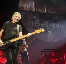 Roger waters said pink floyd doesn't need any instagram money, sharing at a recent event that the band denied the social media company's request to use another brick in the wall, part 2 in an. Roger Waters Roger Waters Gibt Sich Die Ehre Bilder Fotos Welt