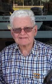 It is with a very heavy heart that I have to let you know of the passing of  our friend Derek L V Hayward. He passed away 19/11/2020, survived by his  three