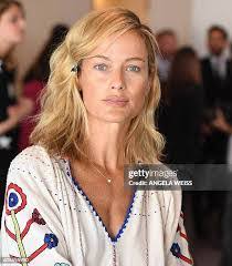 Carolyn Samuelson's Instagram, Twitter & Facebook