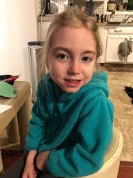 Shannon Pimental's Instagram, Twitter & Facebook