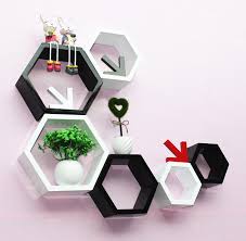 Außerdem können die regale mit türen, klappen und schubladen ausgestattet werden. 3 Teile Los Sechseck Geformte Dekorativen Wandregale Holz Wandregale Moderne Rot Schwarz Weiss 3d Wandaufkleber Koreanische Wand Regale Decorative Wall Shelves Wall Shelfwood Wall Shelf Aliexpress