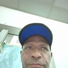 Stephen Wurst's Instagram, Twitter & Facebook