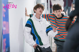 Seriously, even some of the background characters got. The Cast Of True Beauty Shows Great Teamwork On The Drama Set