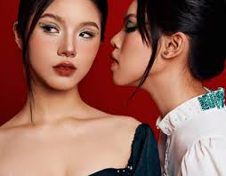 Makeup Blender Projeler :: Photos, videos, logos, illustrations and  branding :: Behance