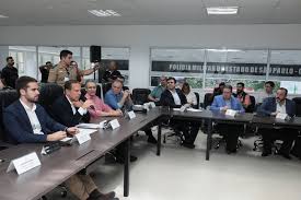 Centro de operações da polícia militar. Governador E Vice Visitam Centro De Operacoes Da Pm De Sao Paulo Portal Do Estado Do Rio Grande Do Sul