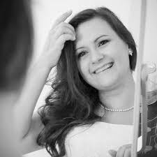 Kim Bieri's Instagram, Twitter & Facebook