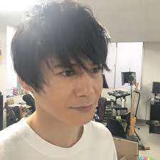 ジュリエッタ 井尻 on instagram 撮影で多田から始まり 全員メイクで京本正樹さんみたいになってました 僕はヘアアイロンで髪の毛を遊びに遊んで頂きました 髪の毛が悲鳴を上げてました これを機にまた ハゲるんじゃないかと冷や冷やしてました 下村さんはノリに
