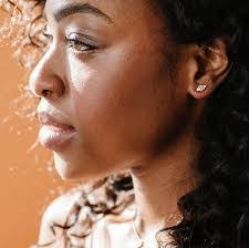 Cara Cotter's Instagram, Twitter & Facebook