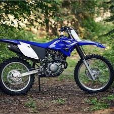 Permana Triaz On Instagram Salah Satu Alasan Mengapa Wr155r Menggunakan Suspensi Depan Teleskopik Bukan Usd Karena Yamaha Lebih Men Moto Bike Bike Motorcycle
