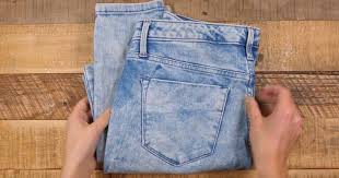Alte jeans wiederverwerten nähen aus alten jeans alte jeans basteln jeanstasche selber nähen diy nähen schnittmuster alte jeans upcycling häkeln korb muster jeans nähen jeans tasche. Werft Eure Alten Jeans Nicht Weg 10 Moglichkeiten Zur Wiederverwertung