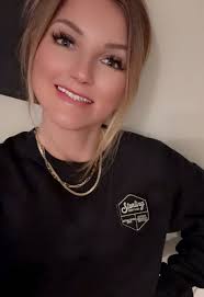 I love when clients share their swag! Repped one of my favorite client's  sweatshirts tonight. If you haven't heard of Sterling Services LLC they are  a one-stop-shop for your communications needs!… |