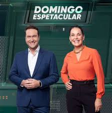 Aos 65 anos, morre em sp o apresentador da recordtv marcelo rezende. Carolina Ferraz Revive Inicio Na Tv Ao Estrear Na Record